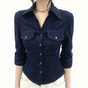 Camisa vaquera ajustada de manga larga para mujer con cuello vuelto y botones, blusa informal de oficina que moldea la cintura - Product Image 2