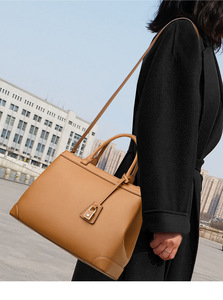 New Fashion Designer Crossbody <b>Bags</b> High Quality Genuine Leather Shoulder Messenger <b>Bag</b> Casual Totes Women Handbags and Purses - Product Image 6