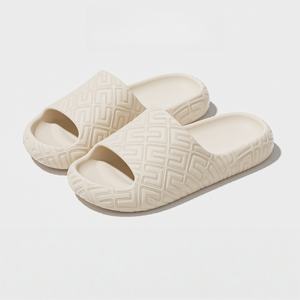 Sandalias Chanclas de Interior Más Vendidas - Ligeras, Acolchadas, Antideslizantes, Antiolor, Duraderas, de PVC de Alta Calidad para Verano - Product Image 3