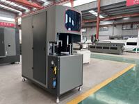 Nettoyeur d'angle en PVC, machine de nettoyage d'angle CNC pour PVC, équipement de nettoyage d'angle de soudure 5 axes, processeur de joint de soudure de profilés PVC