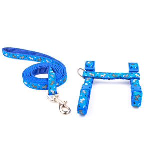 Conjunto de Correa y Arnés para Mascotas de Poliéster Duradero y Ecológico con Bonito Estampado, Collar y Pechera Ajustables para Pasear Gatos - Product Image 3