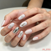 Faux Ongles Amande à Presser Personnalisés Argent et Or en Gros, Emballage OEM avec Logo, 24 Pièces Réutilisables pour Salon