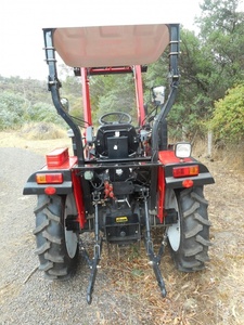 Zuverlässiger YTO 25PS Hydraulischer Traktor YTO-SG254 YTO-SG254C Kompaktes Landwirtschaftsgerät für Obstgarten, Feld und Kleinbauernhof-Anwendungen - Product Image 5