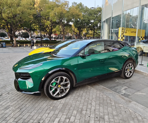 Auto Sportiva di Lusso Lotus per <span class=keywords><strong>Me</strong></span> 2026 2.0T 279cv L4 PHEV SUV - Product Image 3