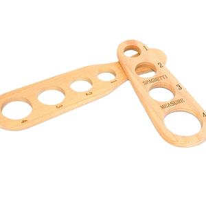 Outil de cuisine spécial Spaghetti Règle de mesure Spot 4 trous en bois Nouilles Spaghetti Mesureur Règle - Product Image 1