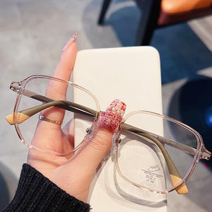 2025 uomini donne montatura in metallo occhiali miopia tendenza <span class=keywords><strong>lenti</strong></span> ottiche con prescrizione Unisex eleganti occhiali <span class=keywords><strong>da</strong></span> <span class=keywords><strong>vista</strong></span> oversize - Product Image 3