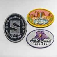 Badges brodés personnalisés en gros, appliqués thermocollants, colorés, avec logo privé, pour vêtements