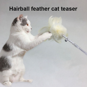 Juguete para Gatos Nuevo Directo de Fábrica, Varita para Gatos con Campana y Plumas de Peluche, Resistente a Arañazos y Mordidas, para Aliviar el Aburrimiento - Product Image 3