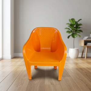 Fauteuil en plastique durable et écologique, design moderne, fabriqué en Inde, empilable manuellement, léger, pour une utilisation en intérieur et en extérieur - Product Image 1
