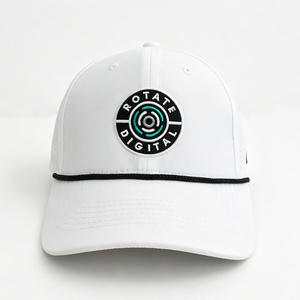 Gorra de Béisbol Deportiva Unisex de Poliéster Transpirable e Impermeable al por Mayor OEM, con 5 Paneles, Logotipo de Parche, Corte Láser y Perforaciones, con Cuerda - Product Image 3