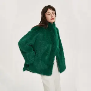 Winter Women's Warm Coat 100% Polyester Fiber Comfortable Fake Fur Coat