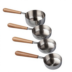 Ensemble de tasses à mesurer en acier inoxydable de qualité supérieure avec poignées en bois, outils et accessoires de cuisine résistants à la chaleur, réutilisables, de qualité alimentaire - Product Image 1
