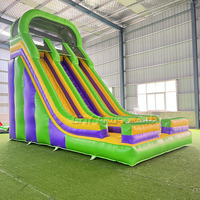Châteaux gonflables colorés commerciaux pour les fêtes, château gonflable pour enfants, toboggan gonflable à double voie pour les jeux d'enfants