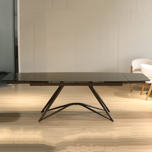 Tavolo <span class=keywords><strong>da</strong></span> <span class=keywords><strong>Pranzo</strong></span> Moderno di Lusso Personalizzabile, Allungabile, in Metallo <span class=keywords><strong>con</strong></span> Altezza Regolabile, Gambe in Legno, Design Rettangolare per 10 Persone, per <span class=keywords><strong>Soggiorno</strong></span> - Product Image 1