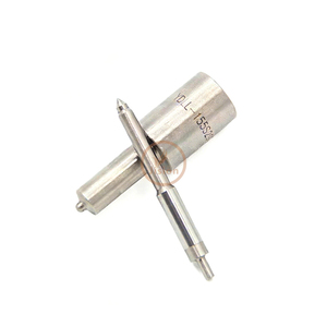 หัวฉีดน้ำมันเชื้อเพลิง NozzleDLLA153SN7131 BDLL150S6329CF รถขุด BDLL150S6705CF - Product Image 4