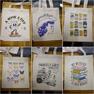 Borsa a Tracolla per Amanti dei Libri, Tote Bag con Stampa Floreale 'Non Esiste un Numero di Libri Troppo Grande', Borsa per Trasporto Libri - Product Image 5