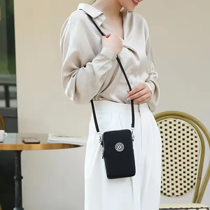 Petite sacoche de luxe pour téléphone portable en nylon, sacs pour téléphone portable pour femmes, mini sac messager, nouveauté 2024 - Product Image 2