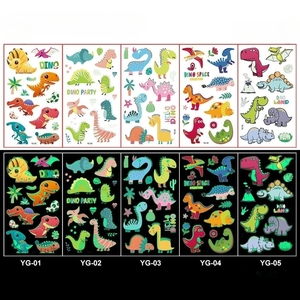 Tatuaggi temporanei per bambini Glow In The Dark stile misto Cartoon Tattoo Luminous Mermaid Butterfly Animal Dinosaur - Product Image 4