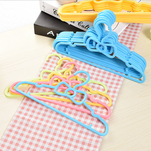Perchas de plástico para ropa de niños, tipo gancho rectangular rosa y amarillo, organizador de ropa para el hogar, 10 Uds. - Product Image 4