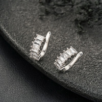 Boucles d'oreilles en métal zirconium argenté pour homme, fermoir barre, luxe haut de gamme, écologiques, tendance, personnalisables et polyvalentes