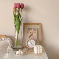 Décor à la maison INS créatif Vintage silencieux pointeur horloge de bureau chambre décoration horloge numérique chevet style de mode