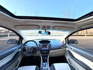 Voiture d'occasion Chery 2015 Arrizo M7 2.0 CVT Wide Joy Edition 7 <span class=keywords><strong>places</strong></span> 232 automatique à vendre à <span class=keywords><strong>prix</strong></span> réduit, voiture à essence d'occasion - Product Image 3