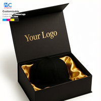 Boîte à casquette de baseball pliable de luxe personnalisée pour l'emballage d'écharpes et de t-shirts, fermeture magnétique, boîte cadeau en carton rigide, vente en gros