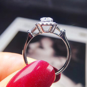 Anello da donna con taglio Princess, elegante accessorio per matrimonio, fidanzamento, moda, regalo - Product Image 4