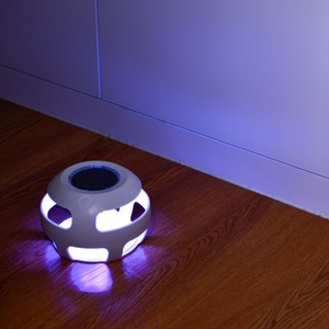 Matamosquitos Solar para Interiores, Luz Ultravioleta, Cuerpo de Plástico Portátil, Luz Azul, Control de Moscas, Trampa Eléctrica para Plagas, DC 6V, 50000 Horas - Product Image 1