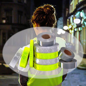 Lianxing in cristallo <span class=keywords><strong>PVC</strong></span> nastro riflettente con reticolo ignifugo abbigliamento di sicurezza avvertenza uso materiale riflettente vinile - Product Image 1