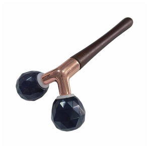 Masajeador Facial 3D en Forma de Y con Corte de Diamante para Adelgazar el Rostro - Product Image 2
