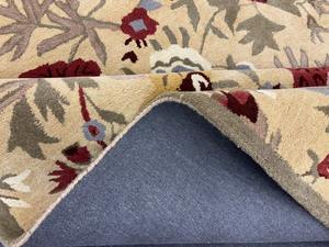 พรมขนสัตว์ทอมือ ป้องกันการลื่น ขนปานกลาง สีเบจแดง ลายดอกไม้ ผลิตในอินเดีย สำหรับห้องนั่งเล่น ห้องนอน และบ้าน - Product Image 5