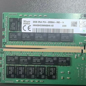 Módulo de Memoria de Servidor Registrado ECC 2RX4 PC4-3200AA-RDIMM HMAG84EXNRA084N 3200 32G en Stock - Product Image 1