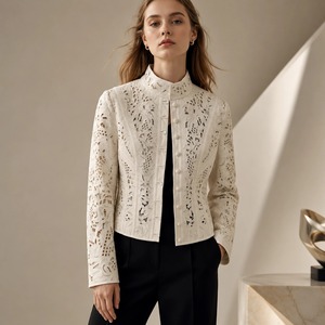 Giacca Corta da <span class=keywords><strong>Donna</strong></span> Personalizzata in Pelle Scamosciata 100% Pecora con Ricamo Floreale Tagliato al Laser, Traspirante e con Orlo Elastico - Product Image 1