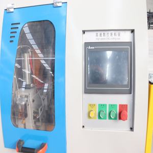 Máquina de corte transversal de sierra de optimización de madera maciza CNC - Product Image 3