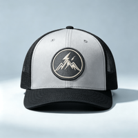 Gorra Trucker Vintage para Exteriores con Logotipo de Parche Tejido, Frente Gris, Parte Trasera de Malla Negra, Cierre Ajustable con Broche, Gorra de Malla Unisex a la Moda