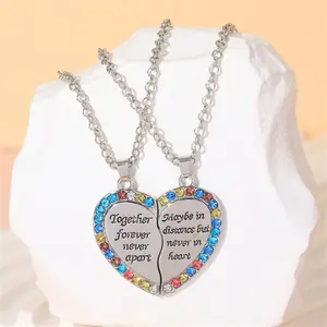 Il desiderio di diamante del cuore di cristallo della mamma è un perfetto gioiello della collana regalo per la festa della mamma per le donne