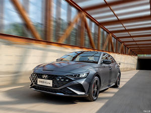 Nouvelle <span class=keywords><strong>Hyundai</strong></span> Lafesta <span class=keywords><strong>N</strong></span> <span class=keywords><strong>Line</strong></span> Glx/Dlx 270T 4 cylindres turbo essence, pneus R18, 5 places, cuir, 220 km/h, moteur 1.5T essence, conduite à gauche - Product Image 5