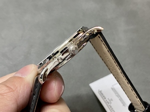 Montre mécanique haut de gamme exclusive et limitée, en acier inoxydable et cuir, pour homme et femme, avec cadran à aiguilles en cristal saphir - Product Image 4