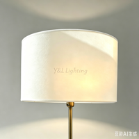 Lampe de table design en laiton massif à motif enroulé, abat-jour en lin surdimensionné, éclairage de bureau LED moderne de luxe avec base E26, flexible et simple