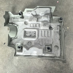 Cubierta de Motor Lexus 1120931250 para RX450H 2010-2013, Material PP Blanco, Pieza de Repuesto - Product Image 4