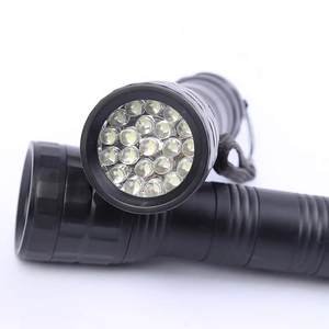 <span class=keywords><strong>Linterna</strong></span> LED Táctica de Alta Potencia, Impermeable, Portátil para Exteriores, Luz Blanca de Alto Lumen - Product Image 6