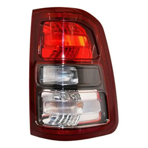 Luz Trasera para Ram 1500 2019-2024, Halógena con Bisel Negro - Product Image 1