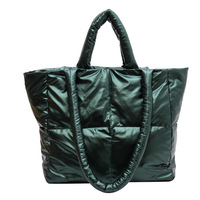 Sac fourre-tout matelassé grande capacité pour femme, léger, en nylon, sac à bandoulière, sac de voyage et de shopping, logo personnalisé
