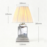 Lampe de table rechargeable avec base carrée en métal électroplaqué, plusieurs options de coloris, lampe de chevet moderne pour chambre, bureau, hôtel