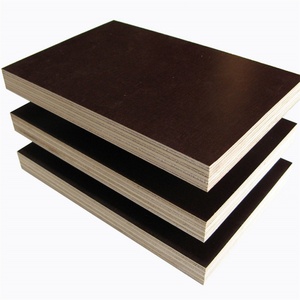 Contrachapado Fenólico Negro de 4x8 18mm de la Mejor Calidad a <span class=keywords><strong>Precio</strong></span> de Fábrica, Resistente al Agua E2 para Encofrados de Construcción - Product Image 4