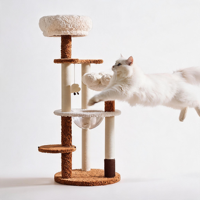 En gros Arbre à chat de luxe en bois, multi-niveaux, grand, avec design floral classique et capsule spatiale, mobilier pour animaux de compagnie avec griffoir en sisal