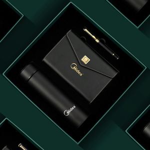 Customizable Corporate Luxury Loose-<b>leaf</b> <b>Book</b> Gift Set With Led Thermos Flask PU Leather Refillable Notebook Gift Box With Pen - Product Image 2