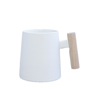 Mug à café en céramique avec couvercle et cuillère en bois, couleur unie, tasse individuelle, idéal pour un cadeau - Product Image 5