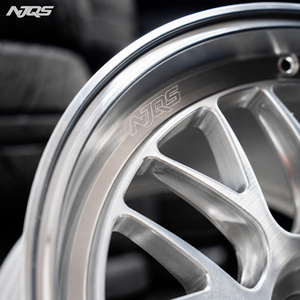 NJQS 커스텀 스태거드 딥 디쉬 4/5홀 멀티 스포크 실버 폴리쉬드 립 림 (JDM 및 레트로 자동차 개조용 단조 휠) - Product Image 3
